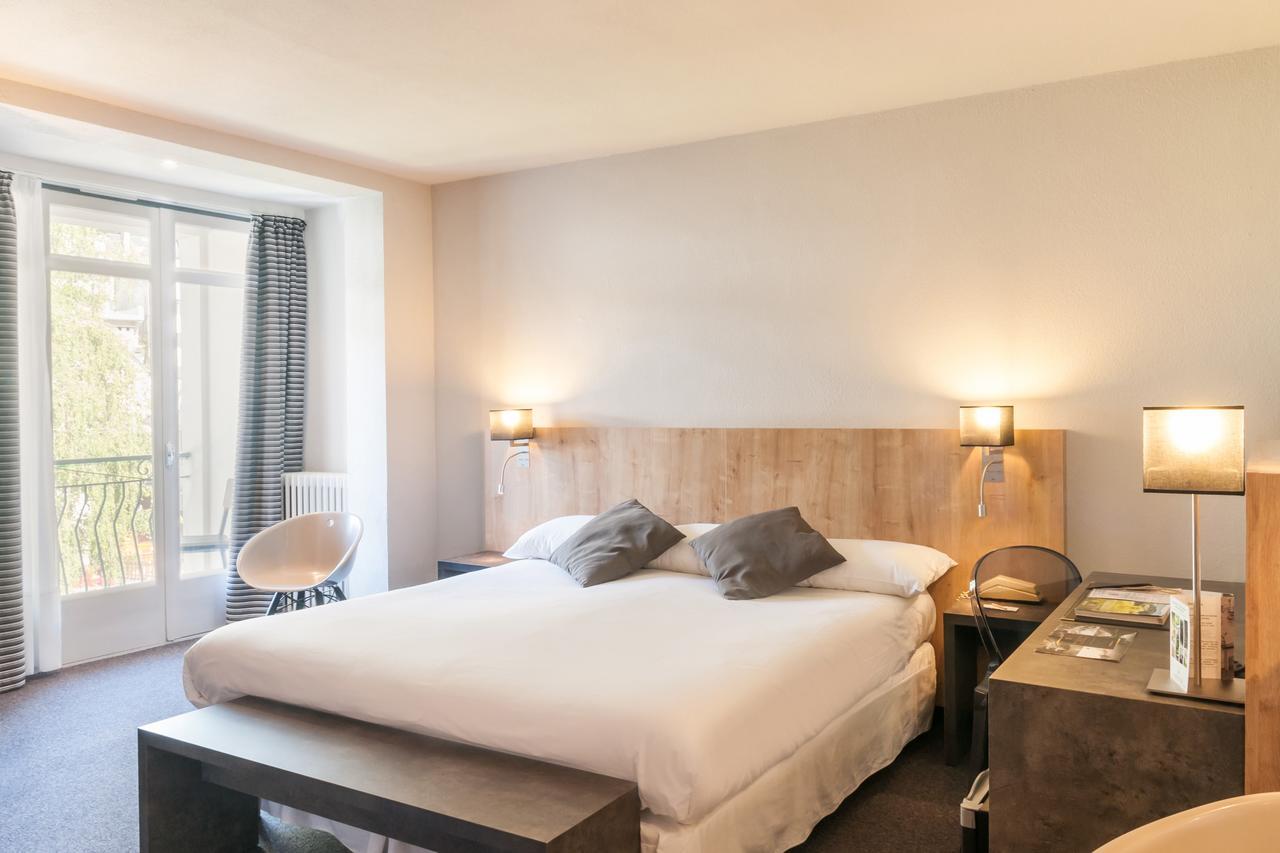 Logis Hotel Le Miramont Argeles-Gazost Bagian luar foto